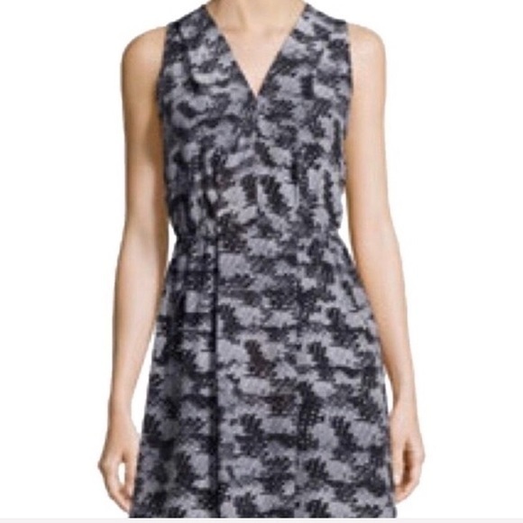 Rebecca Taylor Dresses & Skirts - Rebecca Taylor black gray 100% silk abstract dress